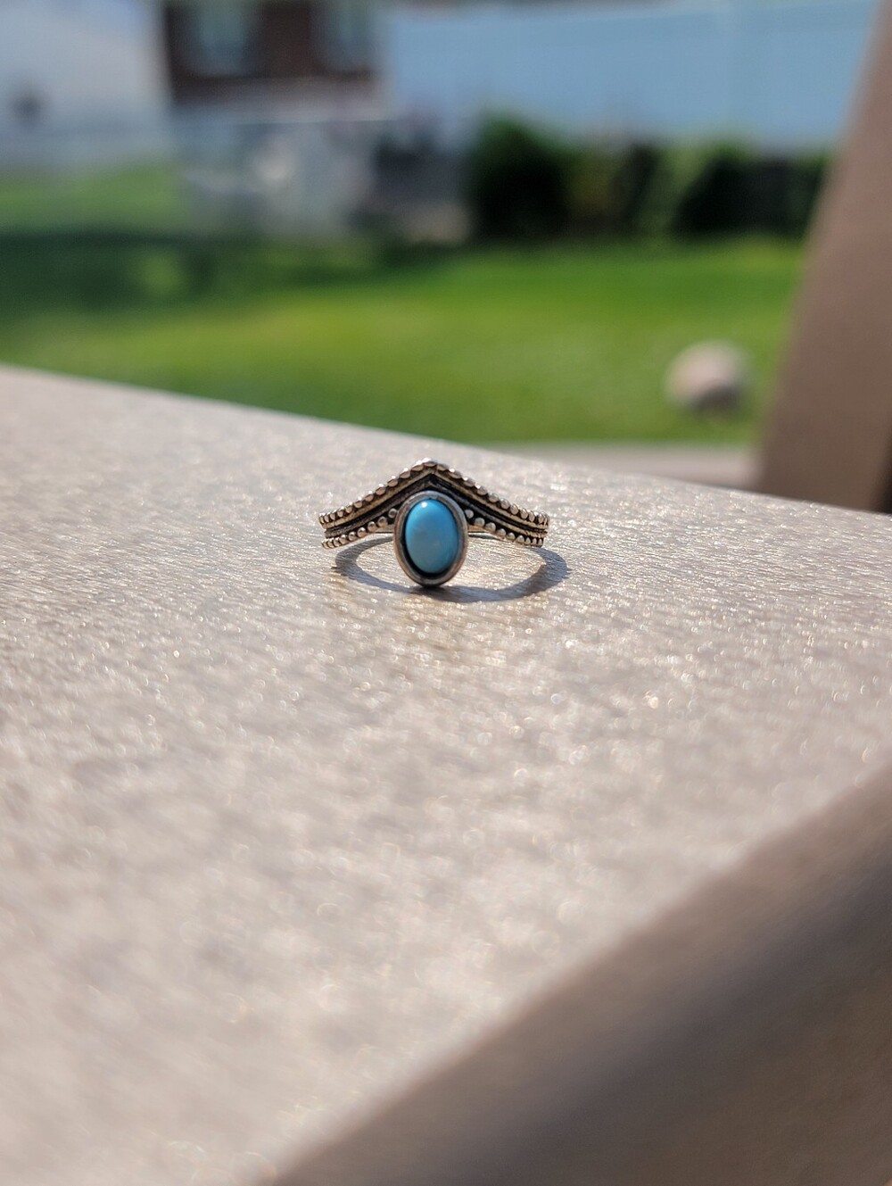 Size 6 Ring - Picture 2 of 3